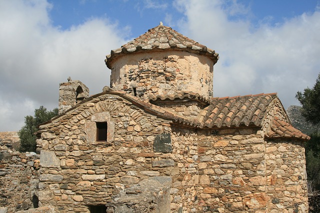 Andando in kayak in grecia tra le isole