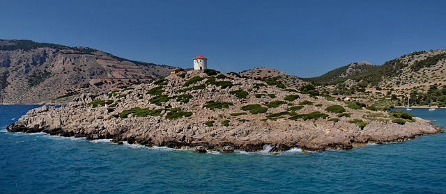 Symi splendore neoclassico vicina a Rodi