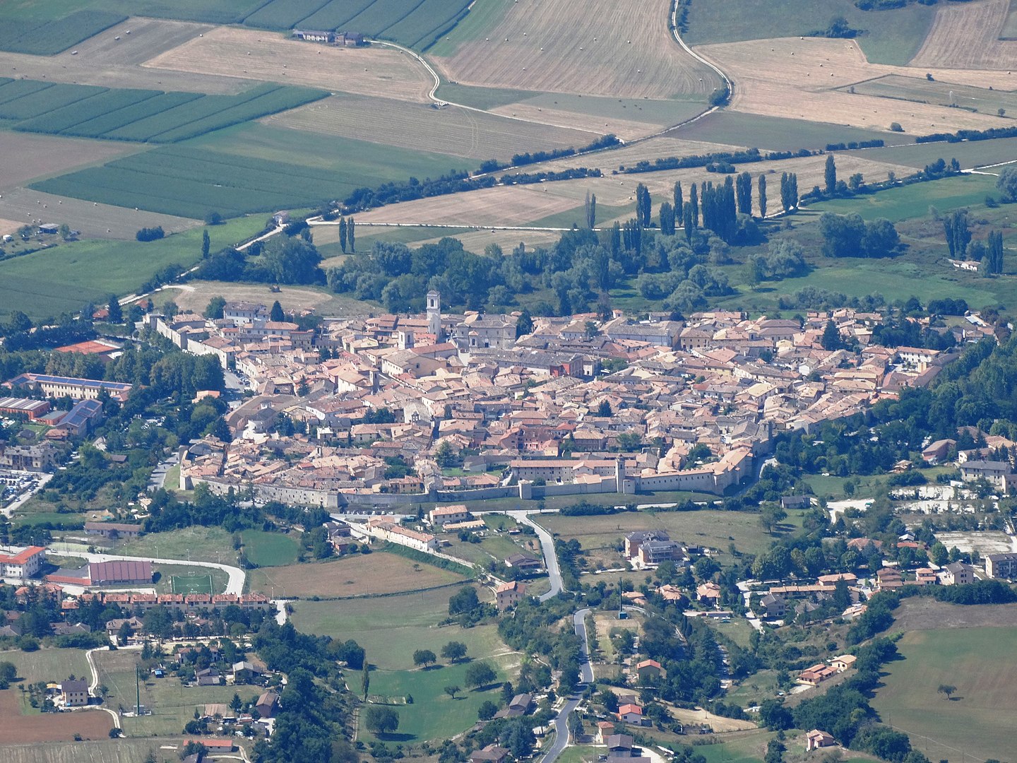 1440px Norcia from Monte Patino