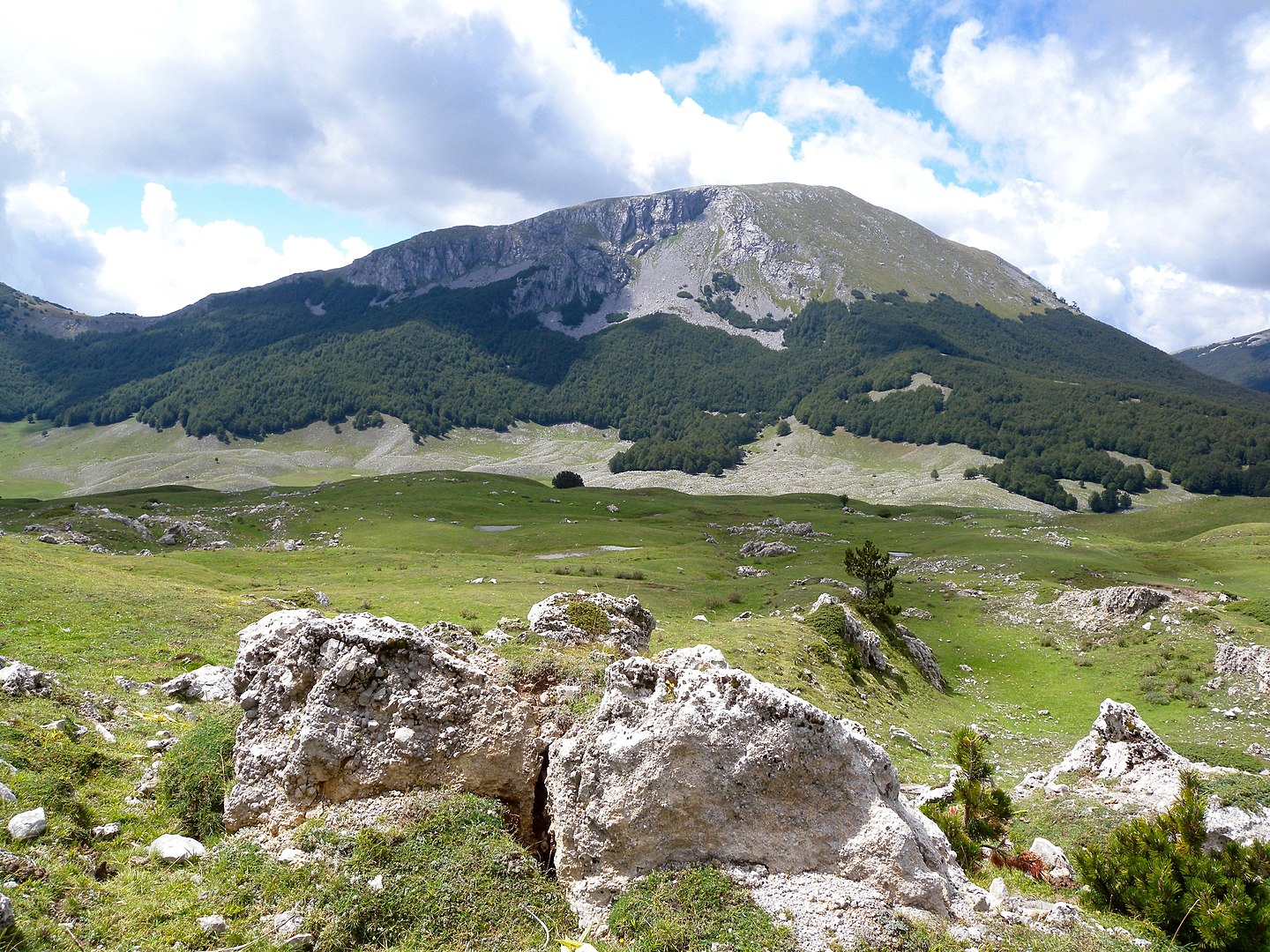 1440px Monte Pollino P.N.P.