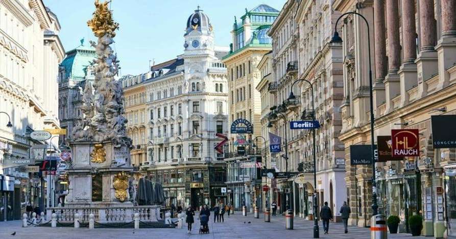Bolzano e dintorni : borghi e paesaggi incontaminati