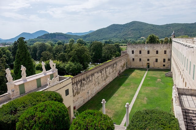 Cosa fare sui Colli Euganei catsello del catajo