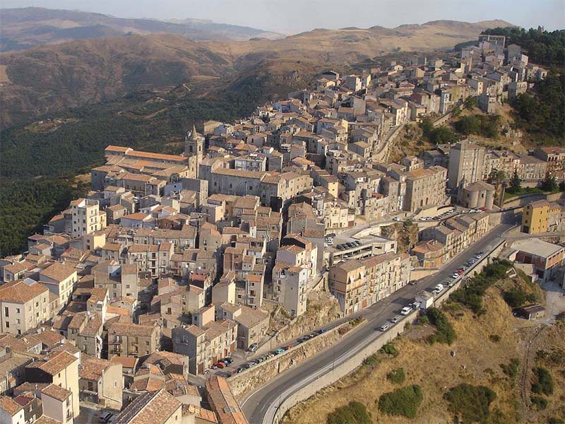 Borgo geraci Sicilia