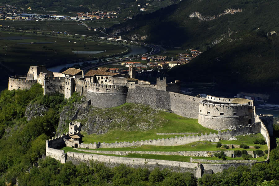 I dintorni di Trento castel beseno