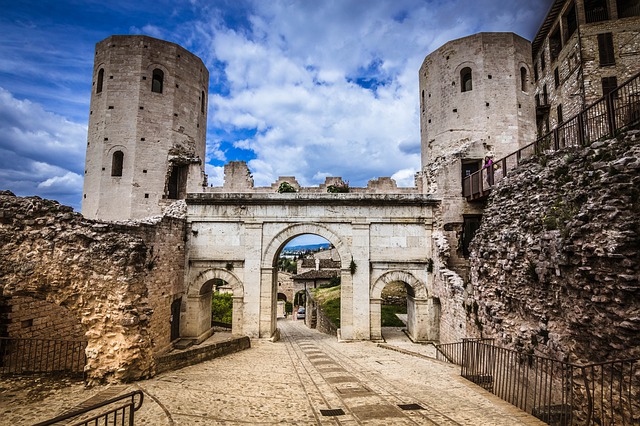 Borghi da visitare nei ditorni di Perugia spello gbbfad