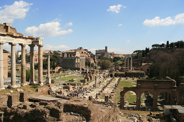 L'itinerario definitivo di 4 giorni a Roma (con mappa!) foro romano gebe