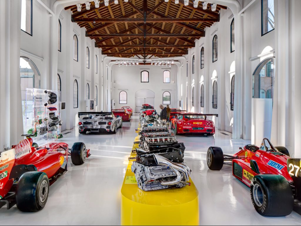 Cosa fare vedere e mangiare a Modena museo enzo ferrari modena