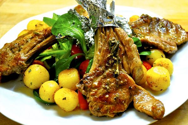 agnello arrosto con patate