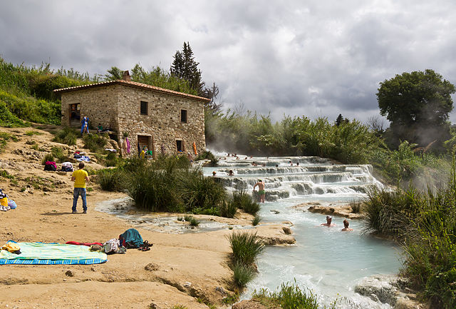 Le 10 sorgenti termali libere e gratuite in Italia px Terme di Saturnia Cascate del Mulino
