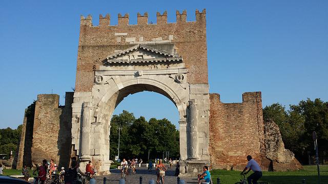 rimini arco di Augusto