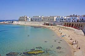 Le 5 spiagge più belle vicino a Gallipoli spiaggia delle puritane
