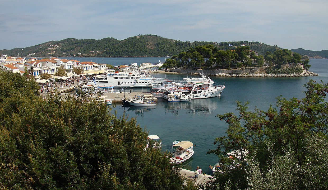 px Skiathos wisnia