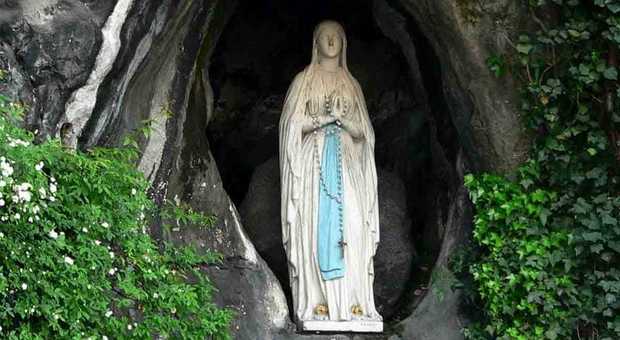madonna di lourdes