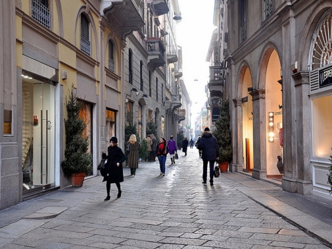 via della spiga milano