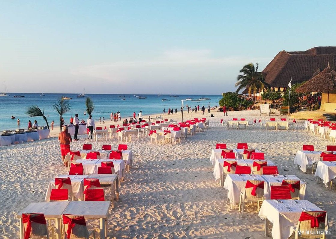 myblue SPIAGGIA TAVOLI RISTORANTE