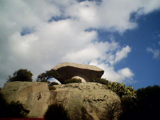 Cosa fare, vedere dove dormire in Costa Smeralda, Sardegna? px Fungo Arzachena