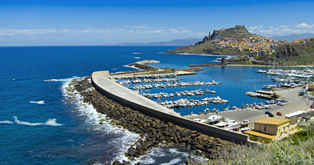 Itinerario di Viaggio : cosa vedere e fare in 2 settimane in Sardegna Castelsardo KW