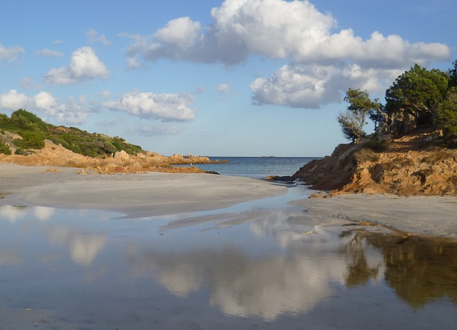 Cosa fare, vedere dove dormire in Costa Smeralda, Sardegna? spiagge costa smeralda