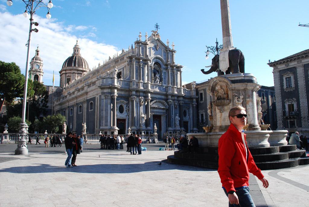 Le 15 cose migliori da fare a Catania Piazza Del Duomo Catania