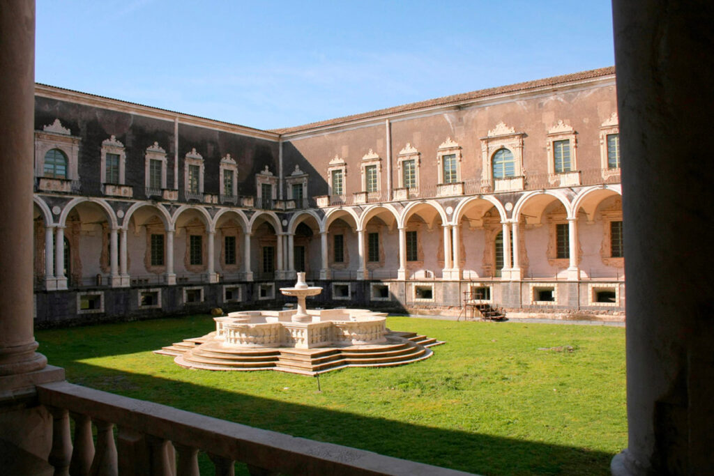 Le 15 cose migliori da fare a Catania monastero dei benedettini