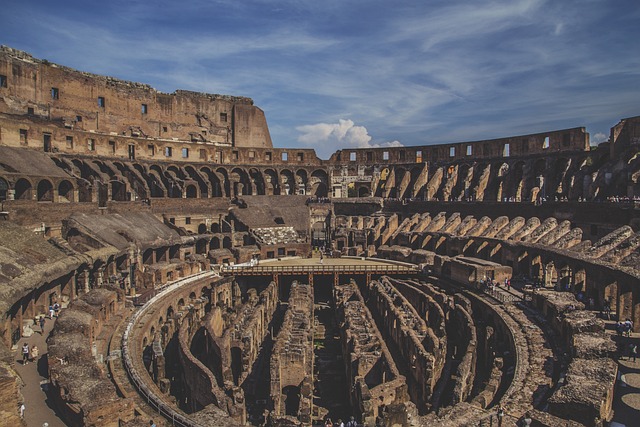 L'itinerario definitivo di 4 giorni a Roma (con mappa!) colosseum gbefd