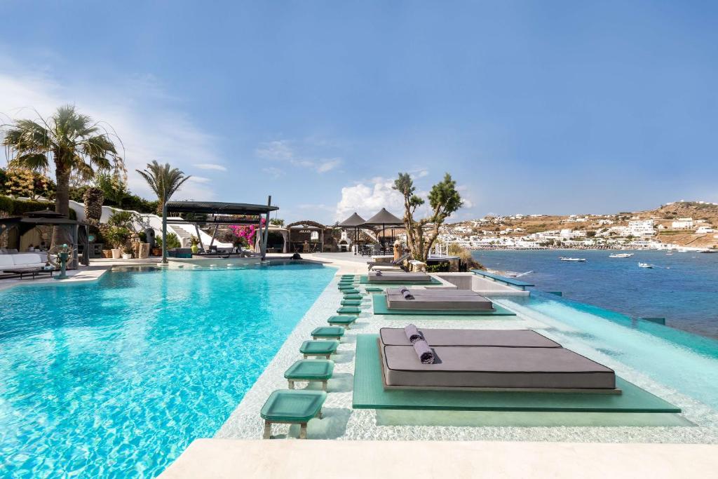 I migliori hotel per famiglia di Mykonos kyvotos hotel piscina