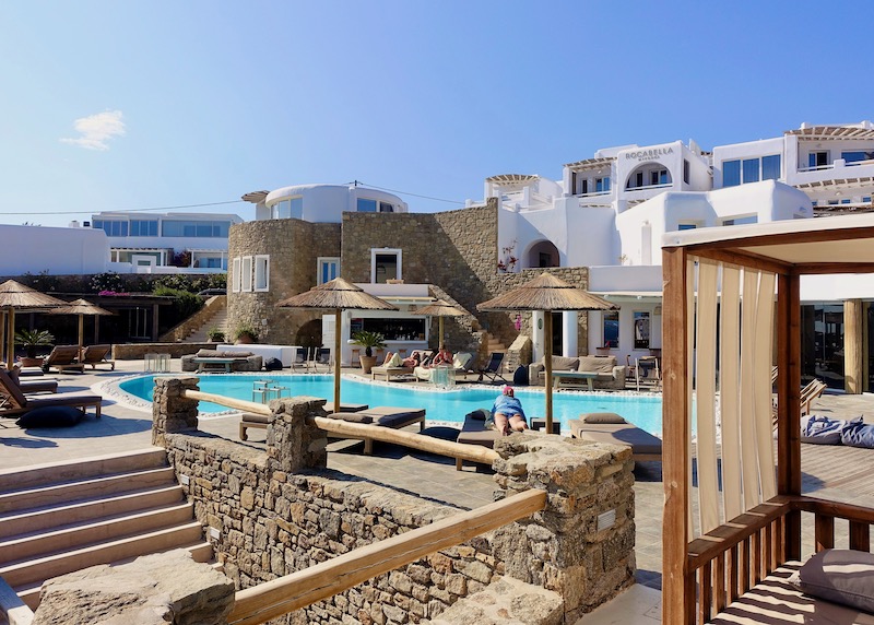 I migliori hotel per famiglia di Mykonos mykonos hotel rocabella esterno piscina