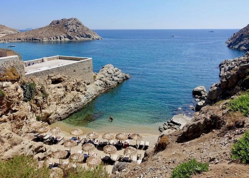 I migliori hotel per famiglia di Mykonos mykonos hotel wild spiaggia