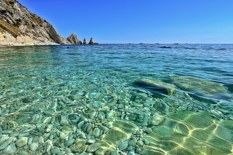 Spiaggia le due Sorelle Monte Conero
