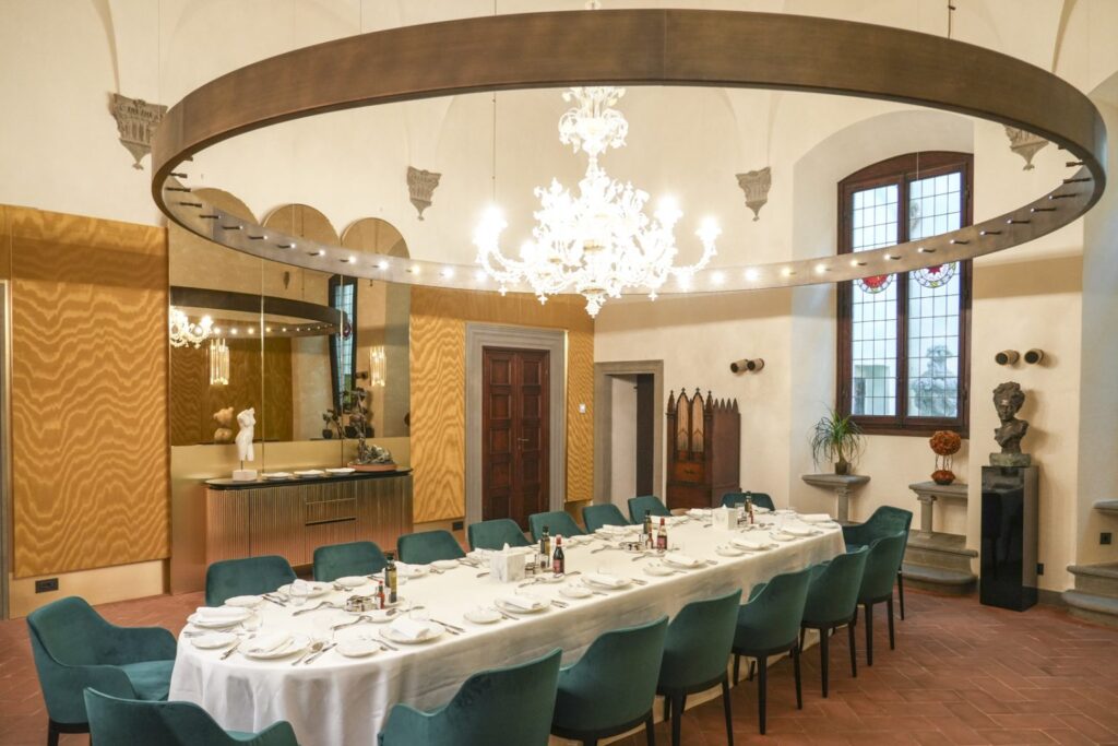 I 7 migliori ristoranti stellati a Firenze dove andare almeno una volta chic nonna vito mollica sala beatrice ph marcobadiani x