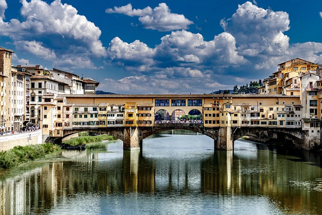 10 Borghi Romantici per San Valentino in Toscana ponte vecchio firenze
