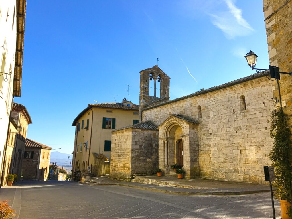 Itinerario di viaggio tra i 16 borghi più belli della provincia di Siena san quirico dorcia