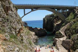 Le 5 spiagge più belle del Salento sul lato Adriatico e come arrivarci(con Mappa) Fiordo del Ciolo Castrignano del Capo Salento