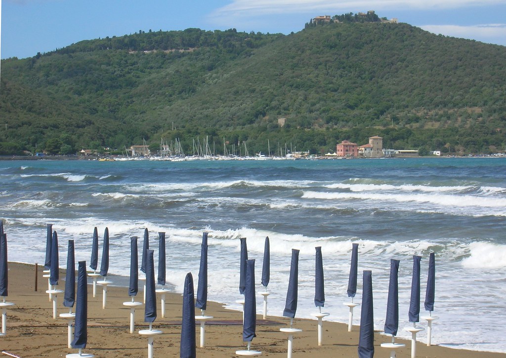 Le spiagge più belle della Maremma Toscana Golfo di Baratti