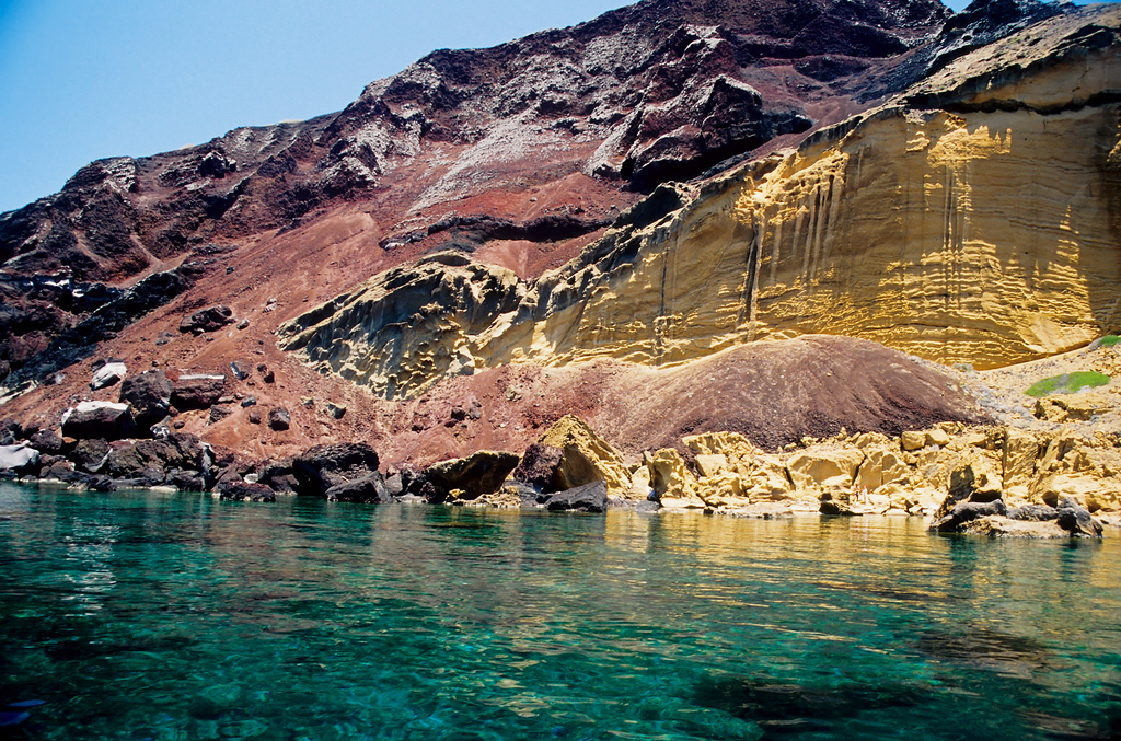 Linosa isola scogliere