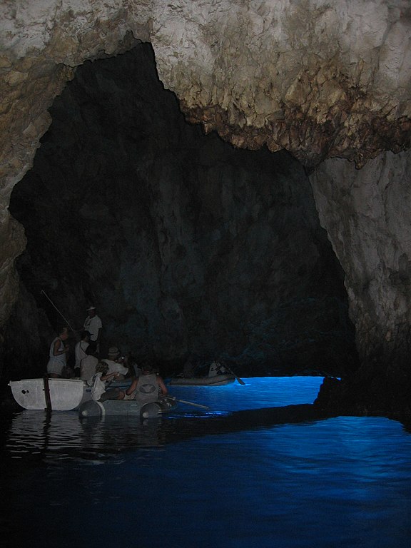 Itinerario definitivo di 10 giorni in Croazia da Spalato a Dubrovnik The Blue Grotto Bisevo Island Croatia