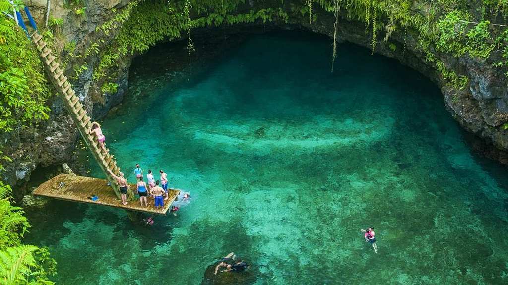 natural swimmimg pools