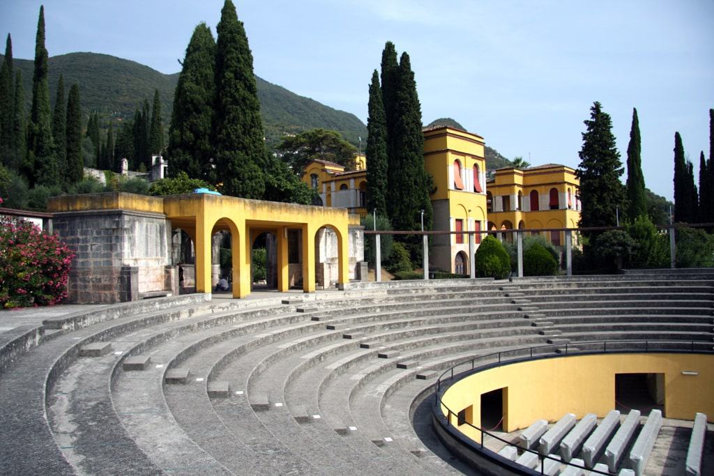 I 10 migliori luoghi da visitare in Italia a settembre (dove andare e cosa fare) The shrine of Italian victorie theater open air min