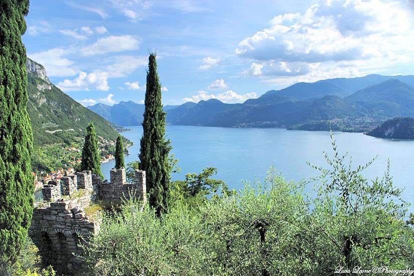 Castello di Vezio by Luca Leone