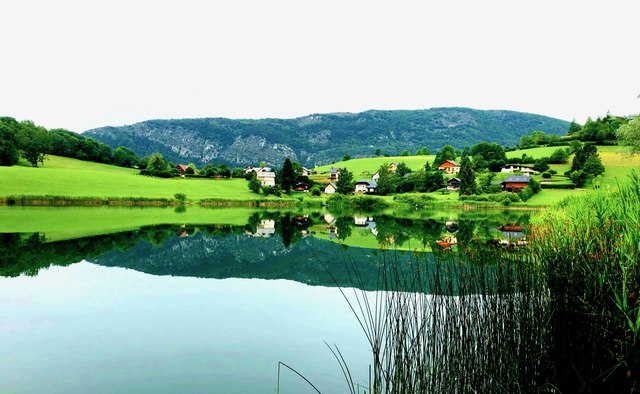 LAC DE LA THUILE Savoie novembre tif