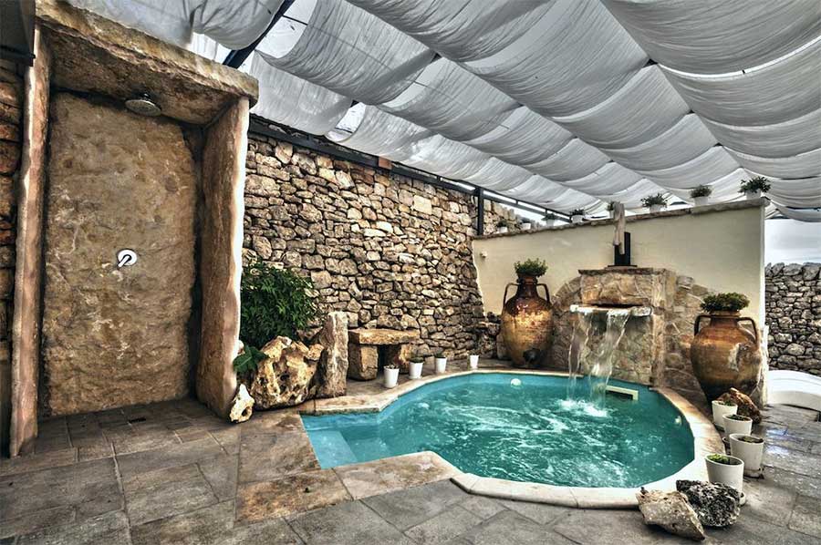 piscina masseria quis ut deus