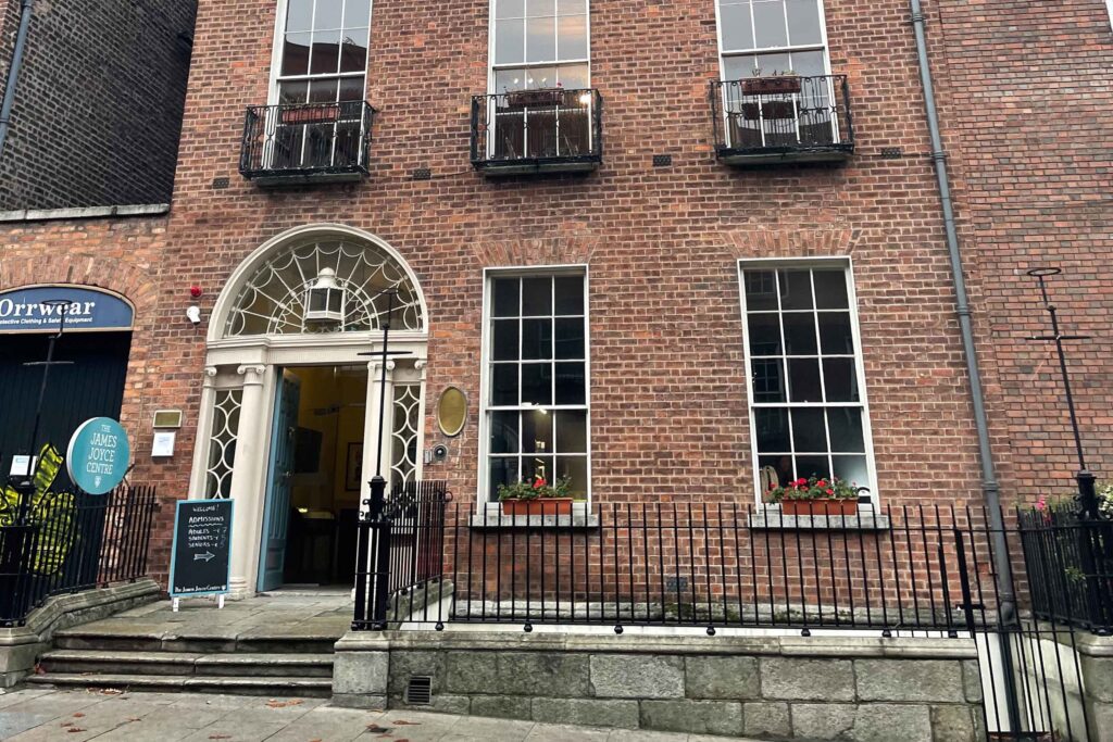 csm Motel One Dublin Ulysses James Joyce Center x ebbde