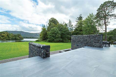 Viaggi di Formazione: destinazioni per apprendere e crescere per questa primavera lake district ceramica