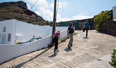 Escursioni mozzafiato: le migliori 20 escursioni in Europa sentierio da Fira a Oia