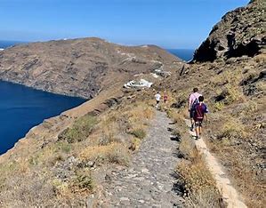 Escursioni mozzafiato: le migliori 20 escursioni in Europa sentiero da fira a Oia