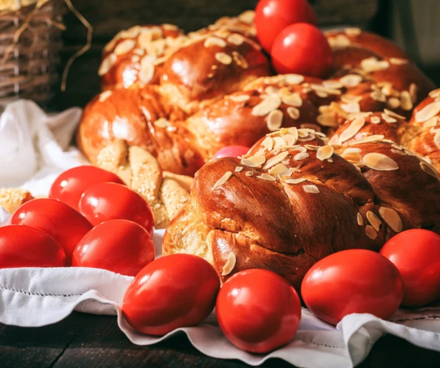 Viaggio nelle isole greche a Pasqua: tra feste e riti antichi