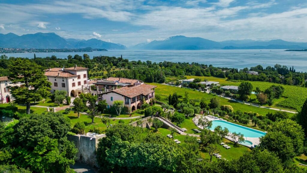 DOVE DORMIRE SUL LAGO DI GARDA: I MIGLIORI HOTEL E RESORT DOVE DORMIRE SUL LAGO DI GARDA: I MIGLIORI HOTEL E RESORT