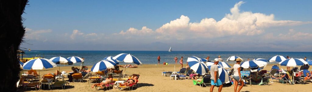 sidari sandy beach in corfu