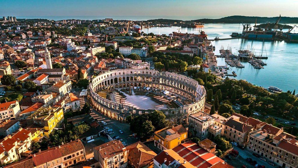 pula anfiteatro romano
