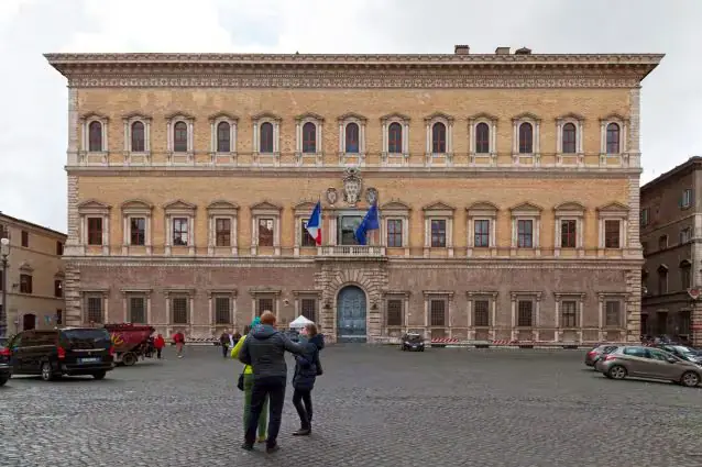 palazzo farnese rai il conte di montecristo luoghi 638x425